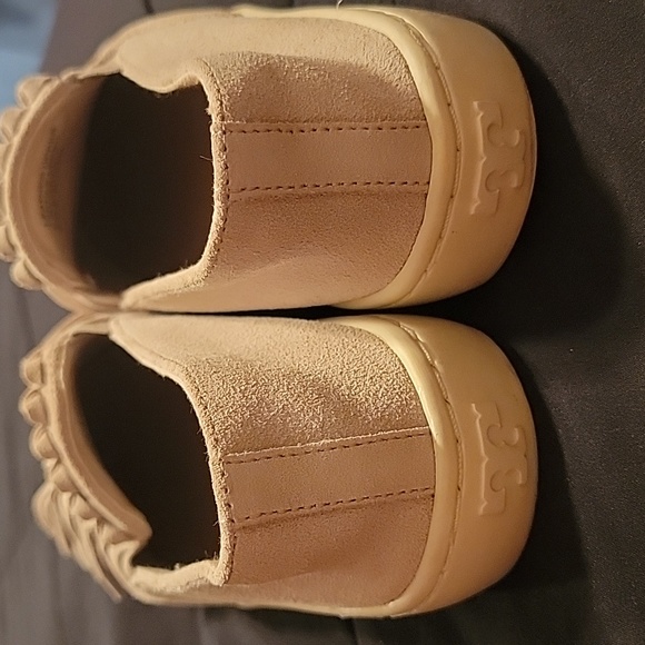 Tory Burch Fria Fringe Suede Slip On - Picture 2 of 6